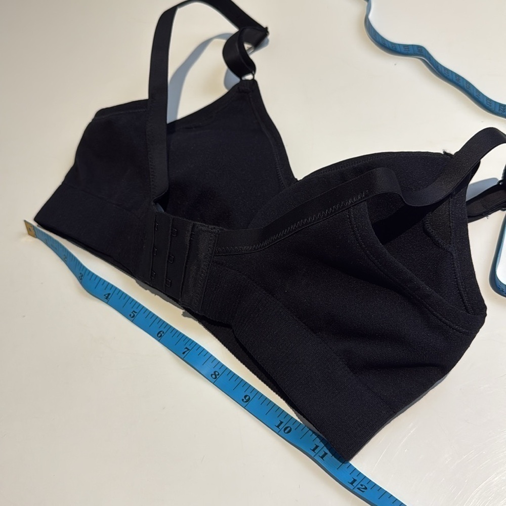 Knix | Good To Go Seamless Bra Black Size Extra Small - Picture 6 of 6